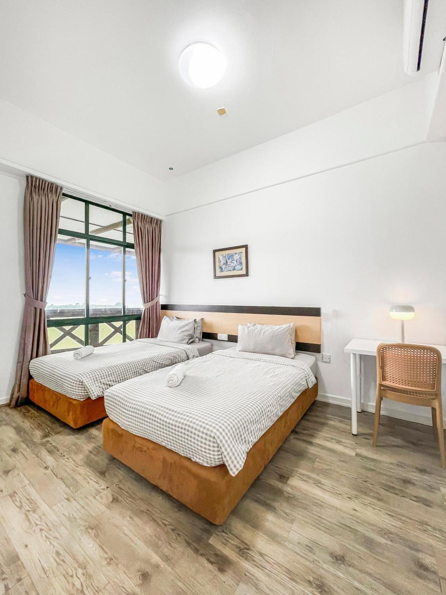 1 Bedroom Apartment, Melaka Cbd Town Center- Hosted By Private Locals Resident, Balcony With City Skyline View Or Seaview, Opposite Malls, Tv Box, 5 Minutes To Jonker Street, Malacca Eksteriør bilde