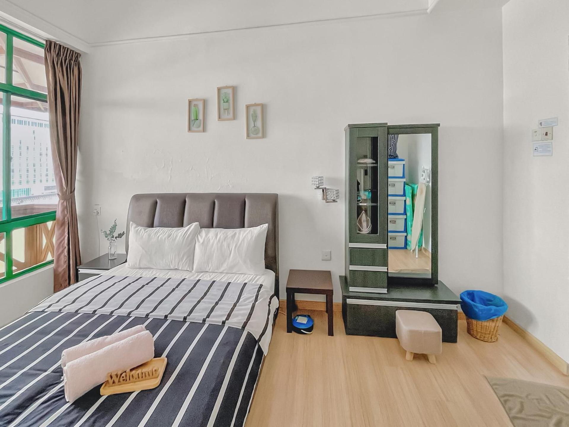 1 Bedroom Apartment, Melaka Cbd Town Center- Hosted By Private Locals Resident, Balcony With City Skyline View Or Seaview, Opposite Malls, Tv Box, 5 Minutes To Jonker Street, Malacca Eksteriør bilde
